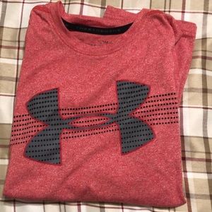 Red under armour long sleeve T-shirt